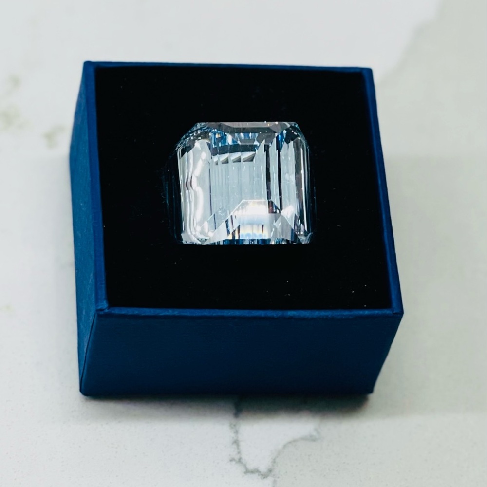 Sz. 52 (US 6) Swarovski Crystal Glacier Ring- light blue (rare)